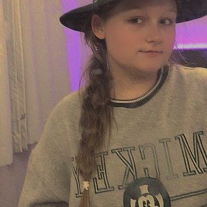 Meet your Posher, Paige